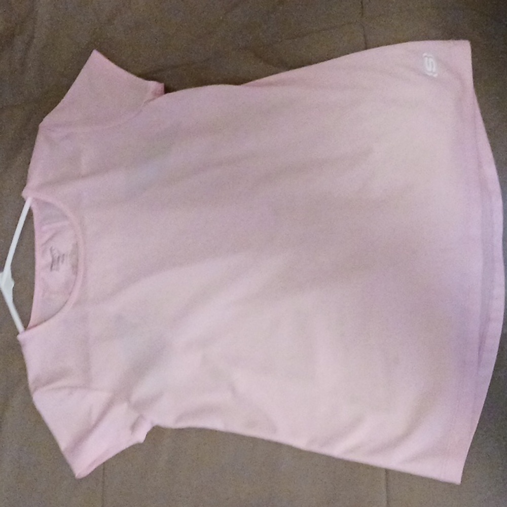 A active wear pink short sleeve shirt